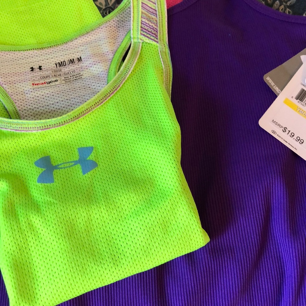 Underarmour Tank tops. Girls MD.
